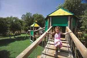 Lanterna מלון דירות 2*